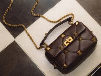 Valentino houdt de Rockstud in leven